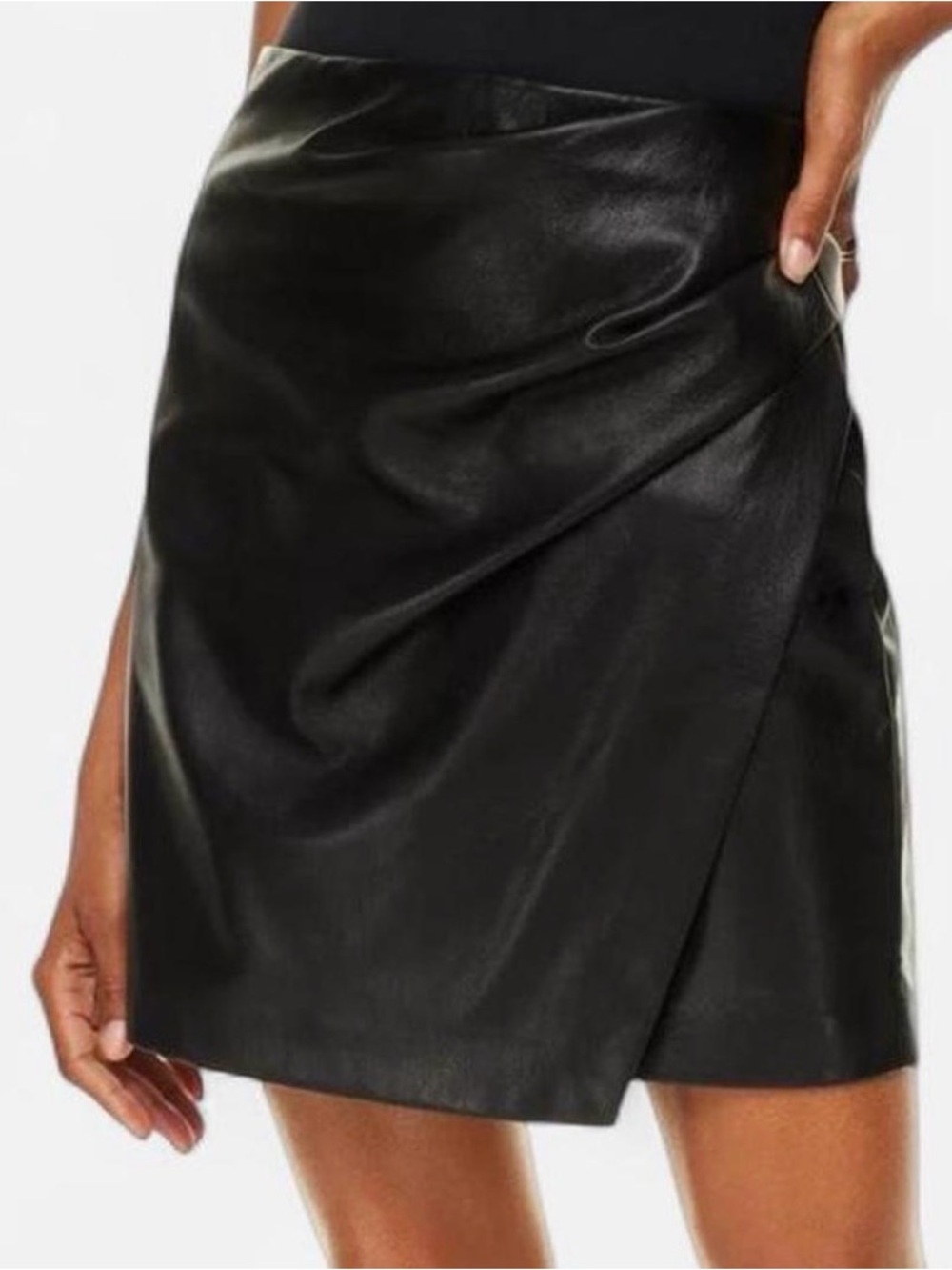 Aritzia Wilfred Angie Skirt Black Vegan Leather Wrap Mini Skirt